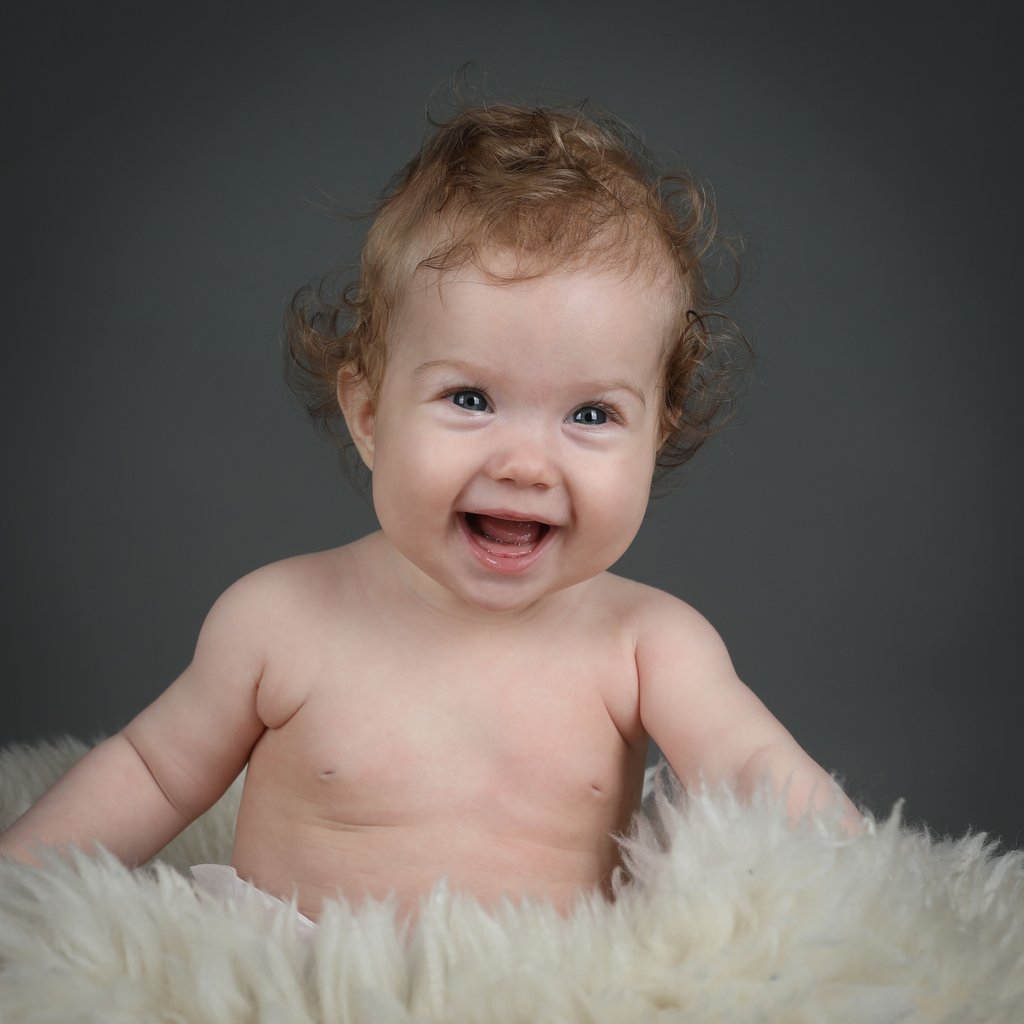 Barneportrett fotografert i studio